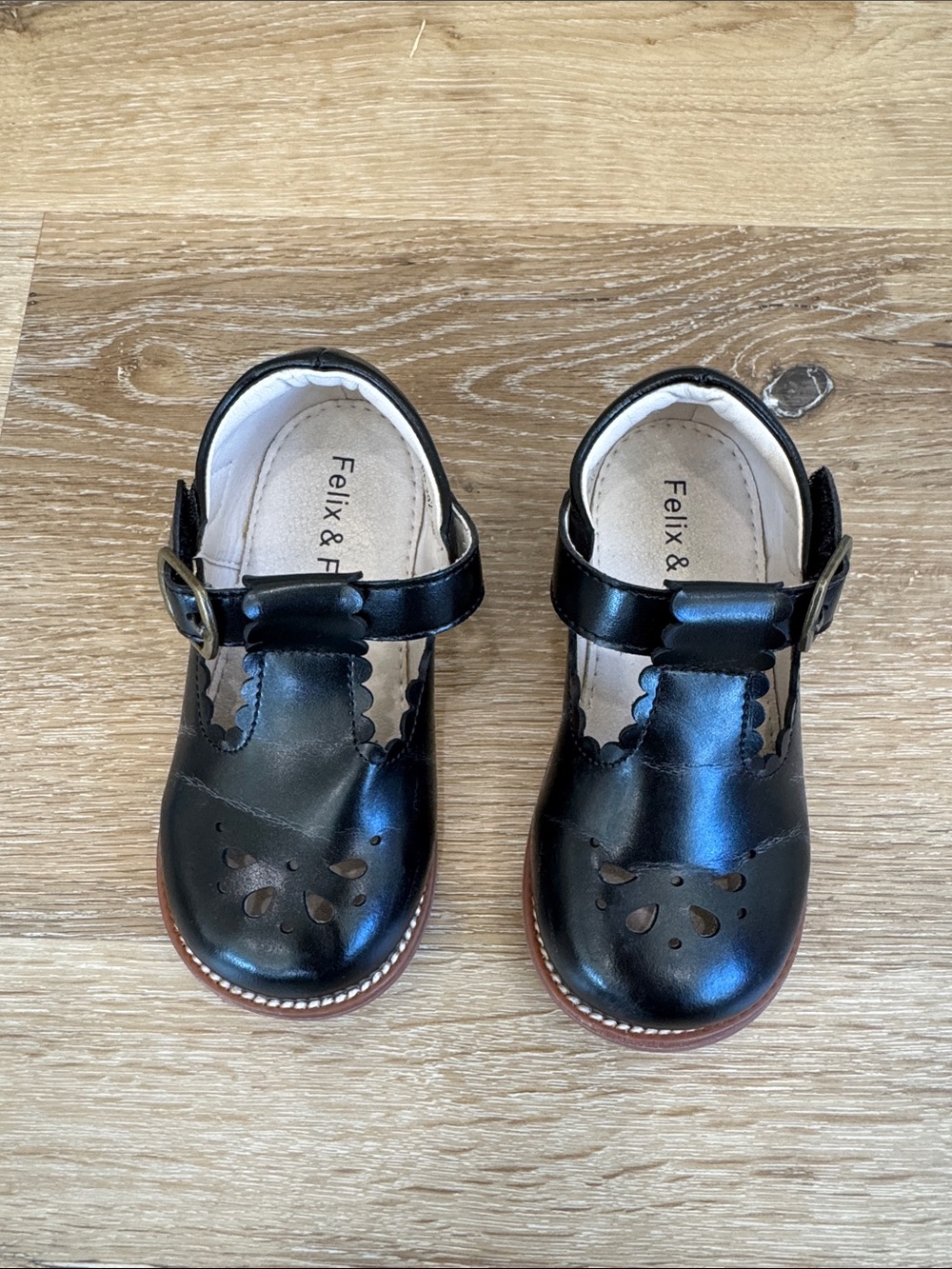 Felix & Flora Girls' Black Mary Jane Dress Shoes with Cutout Detail